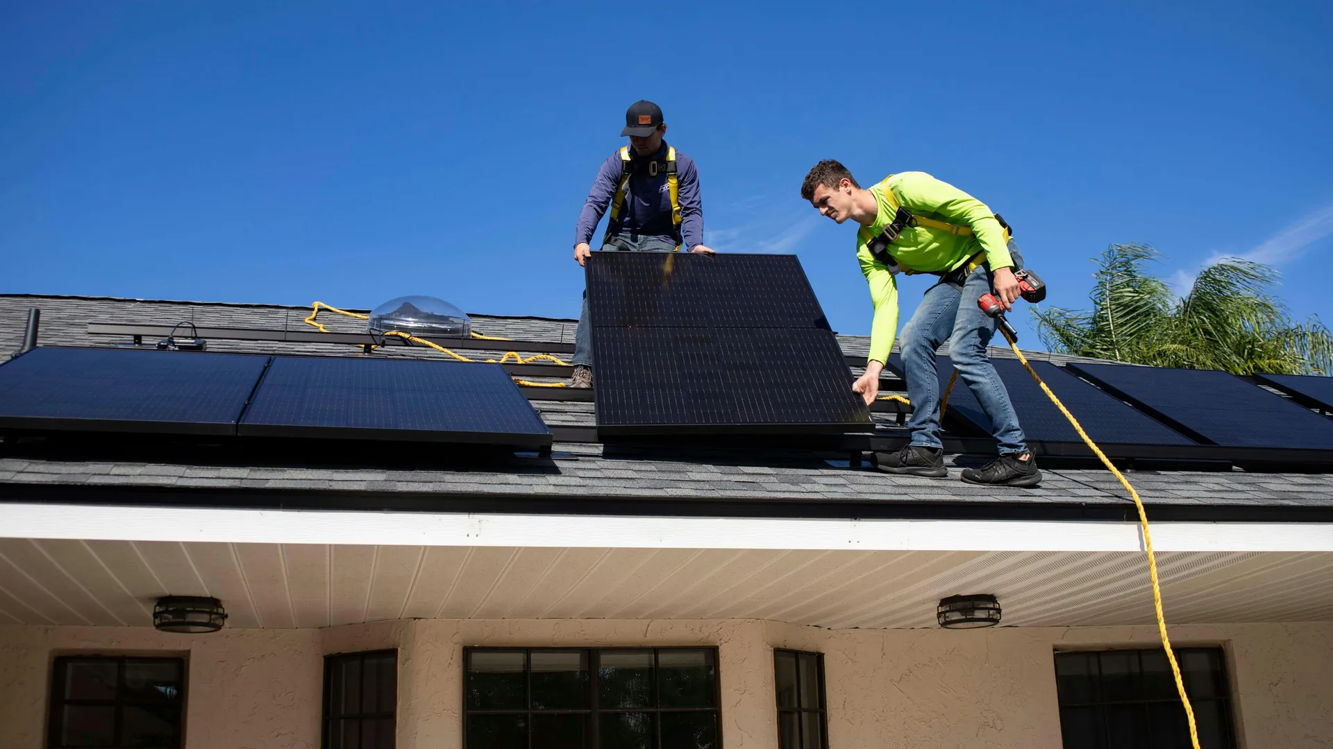 Installation de panneaux solaires 