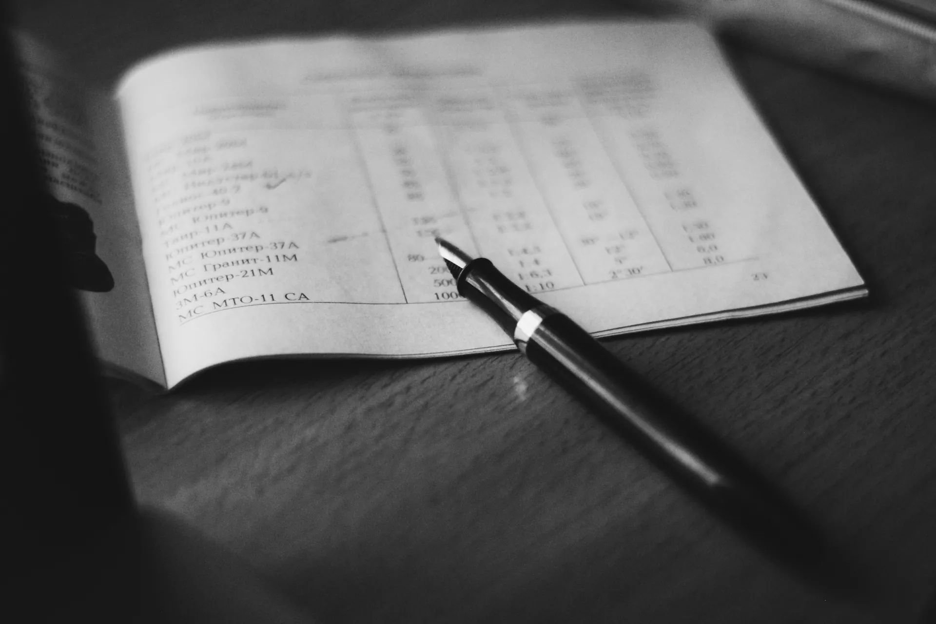 Feuille et stylo