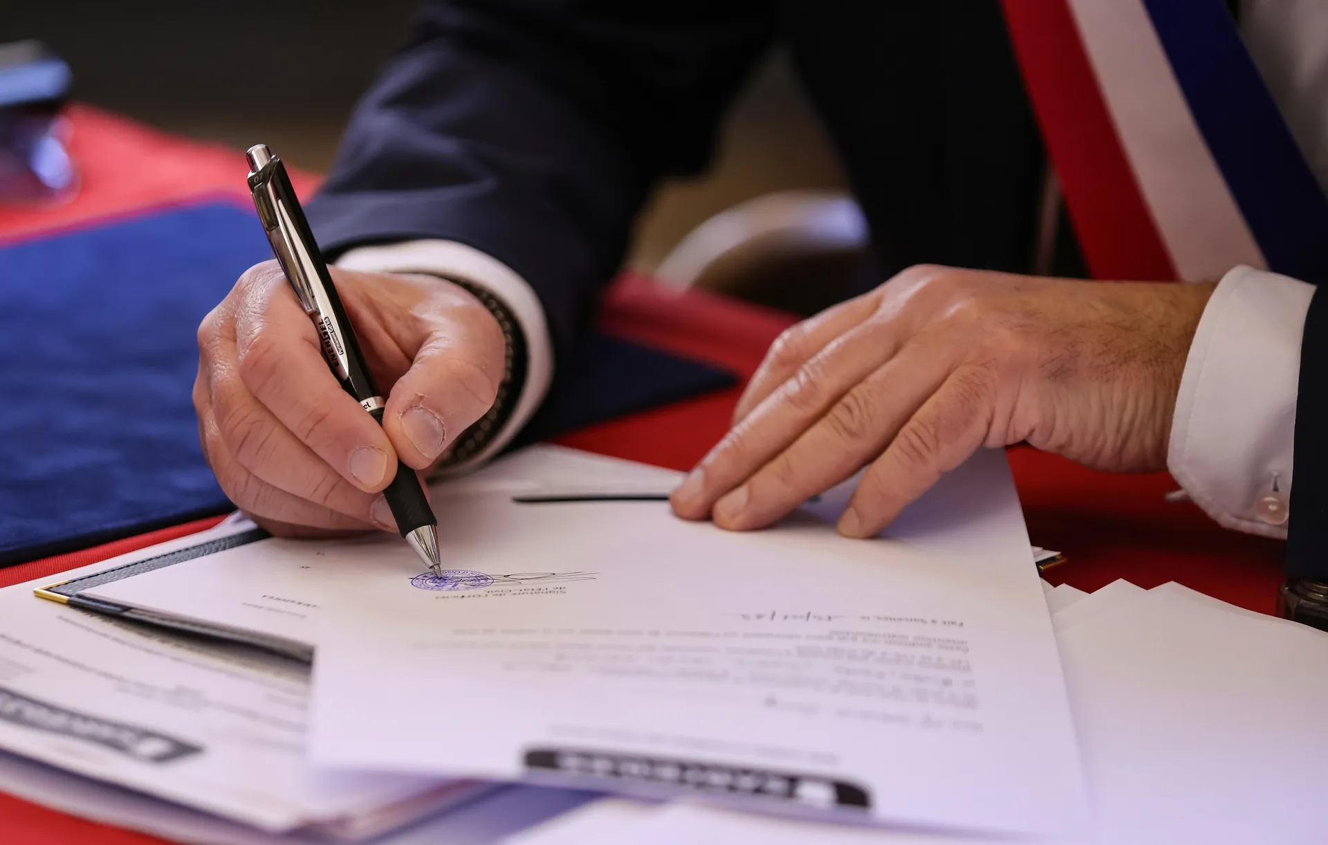 Signature d'un contrat