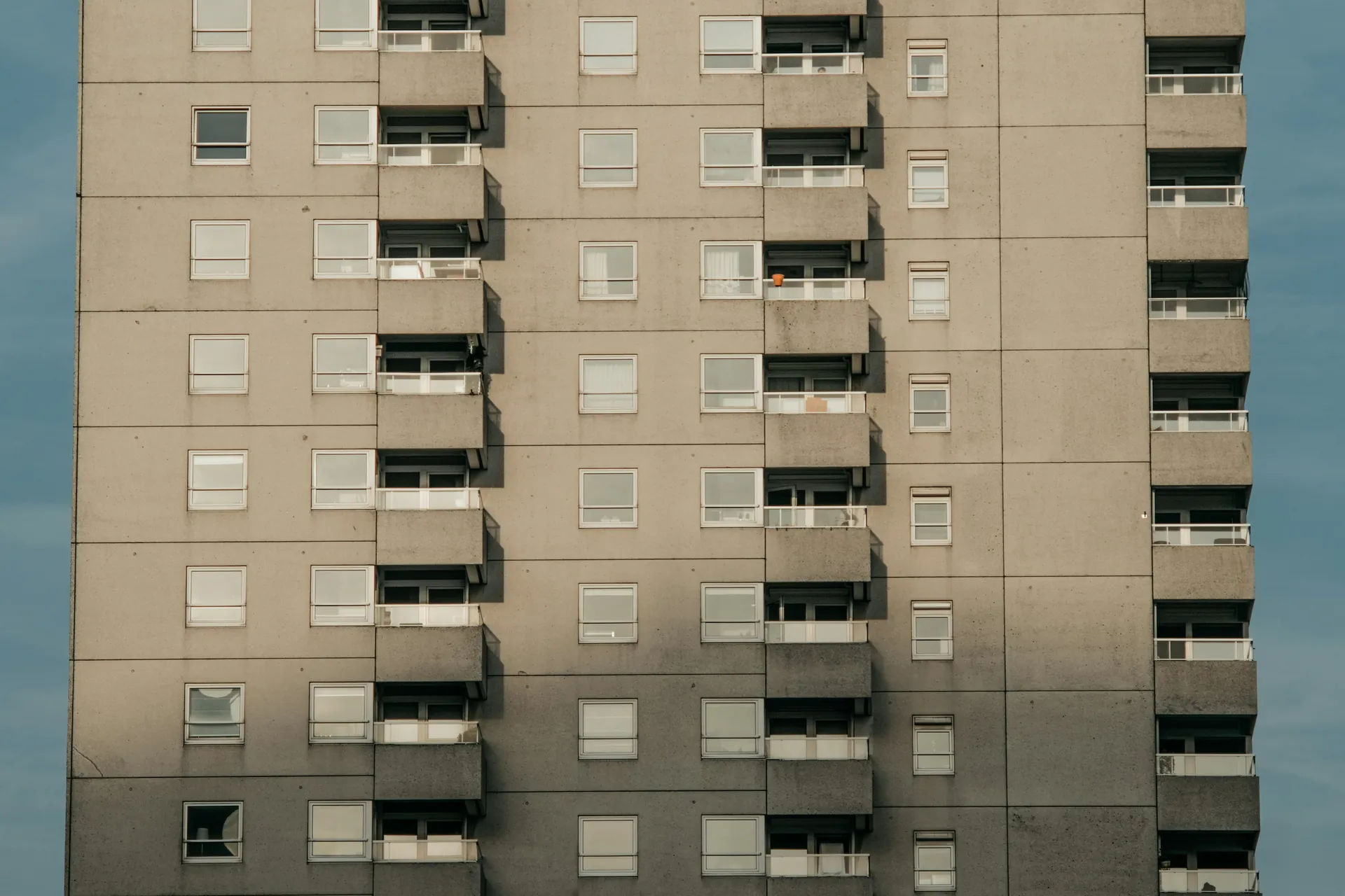 HLM