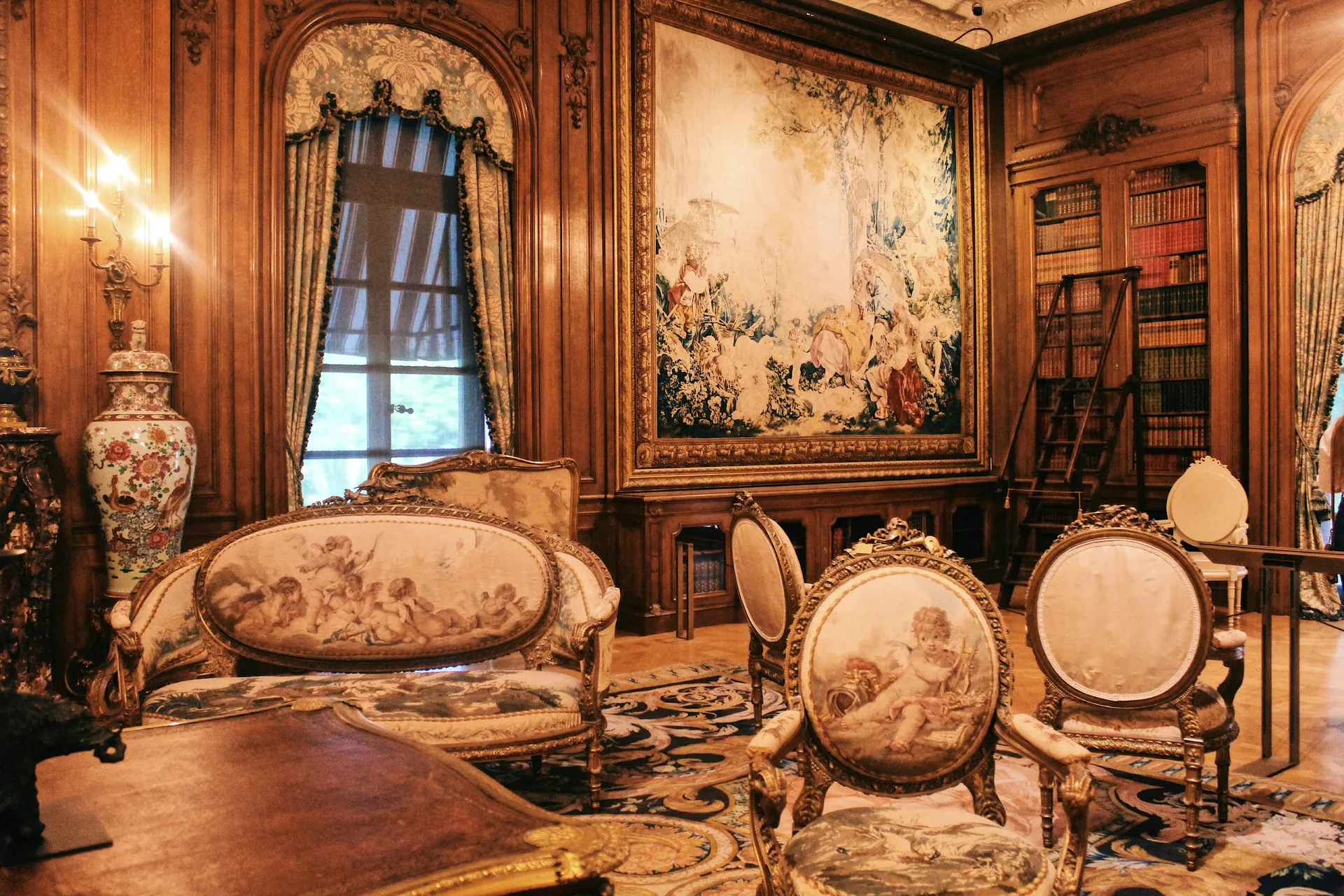 Intérieur d'appartement style château 