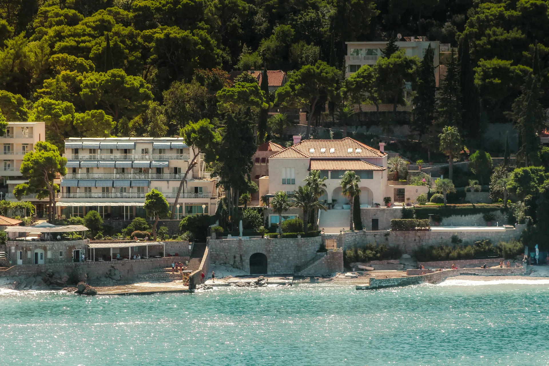 Vue maisons bord de mer