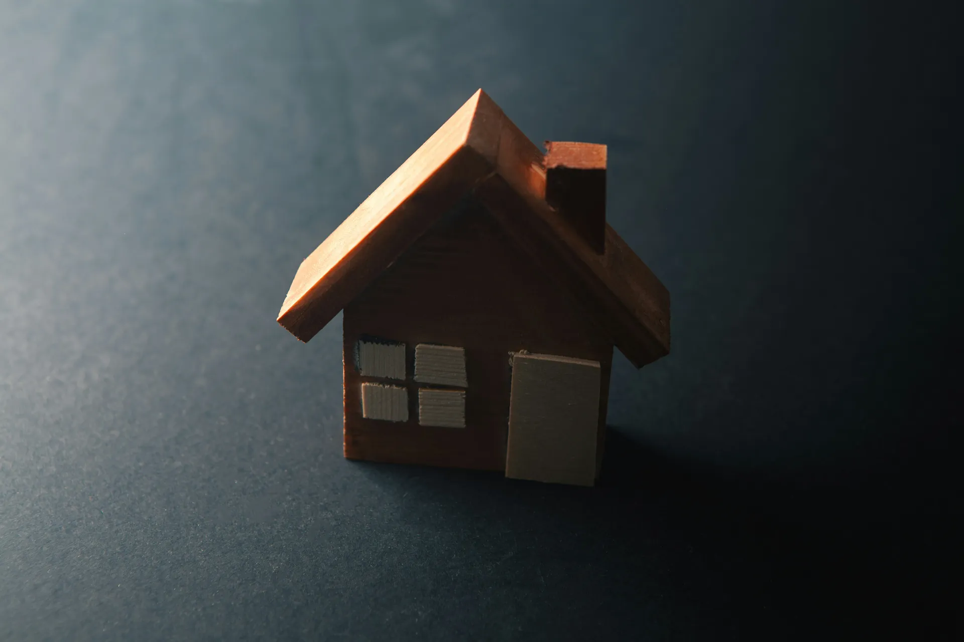 Petite maison en bois 